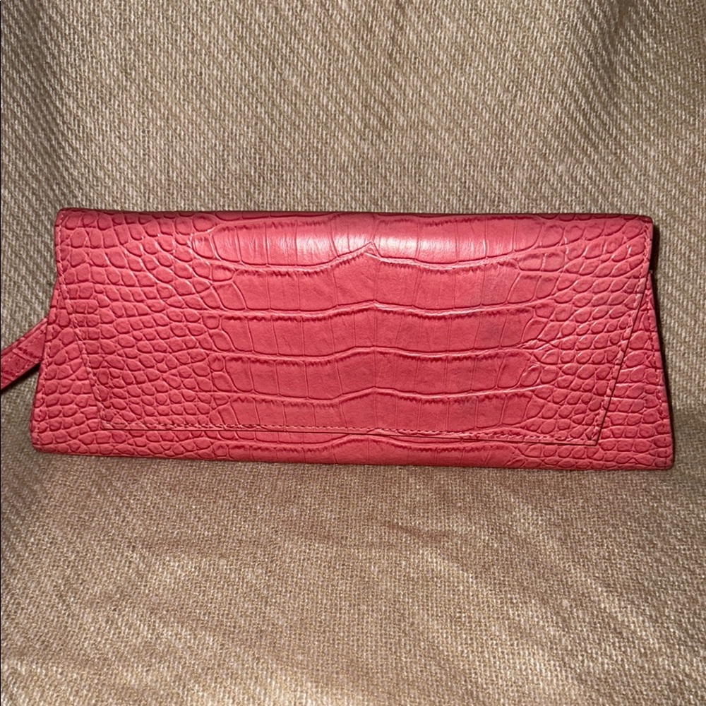 Elegant Pink Crocodile-Embossed Clutch